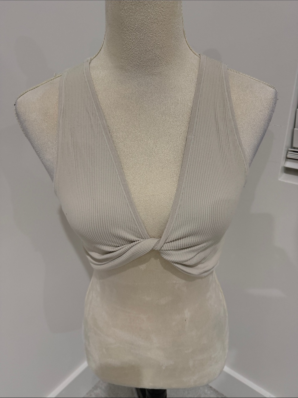 Garage Ribbed Twist-Front Cropped Tank - Cream